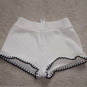 Zara crochet shorts small